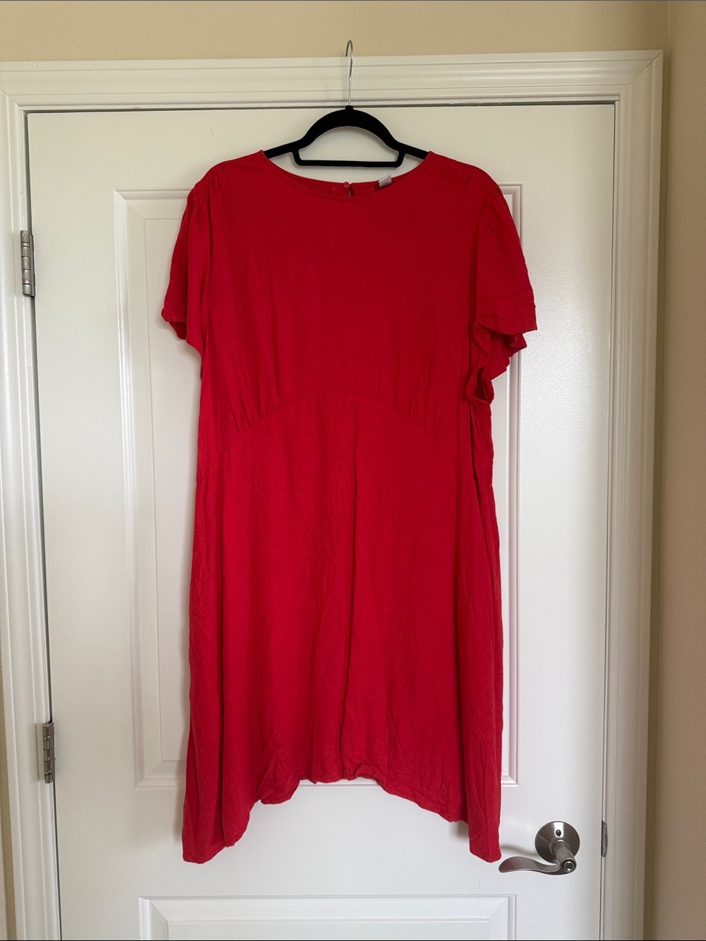 Red/pinkish short dress